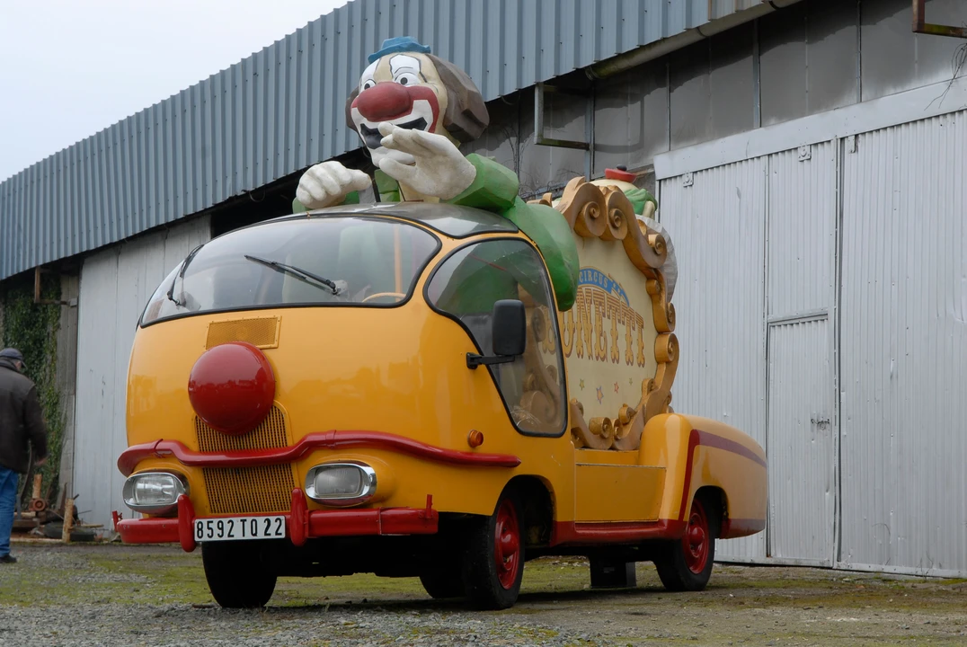 1959 Renault - Image 7 of 17
