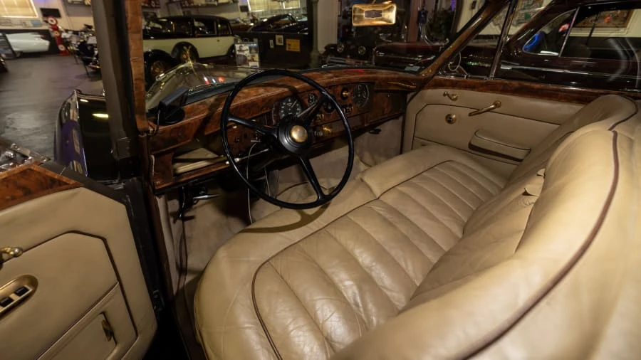 1959 Rolls-Royce Phantom V - Image 17 of 31