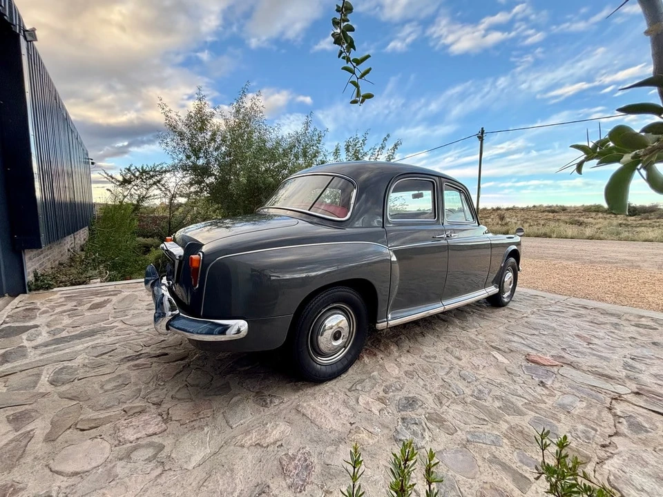 1959 Rover - Image 8 of 30