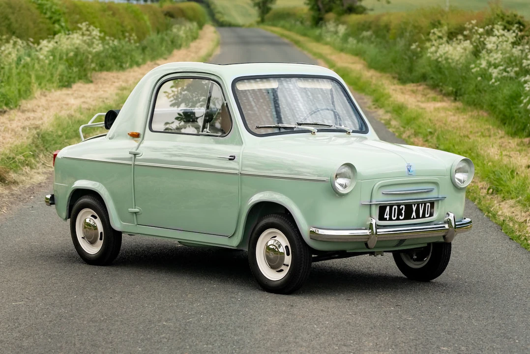 1959 Vespa 400 - Image 2 of 2