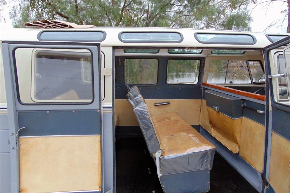 1959 Volkswagen Split-Window Bus - Image 4 of 5