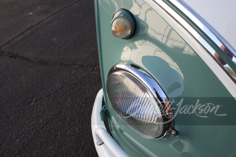 1959 Volkswagen Split-Window Bus - Image 21 of 31