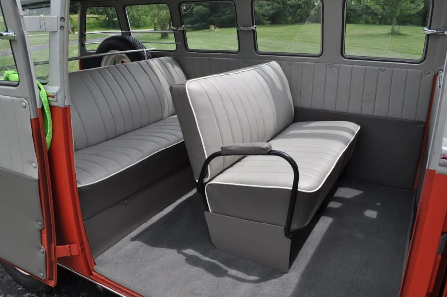 1959 Volkswagen Split-Window Bus - Image 7 of 12