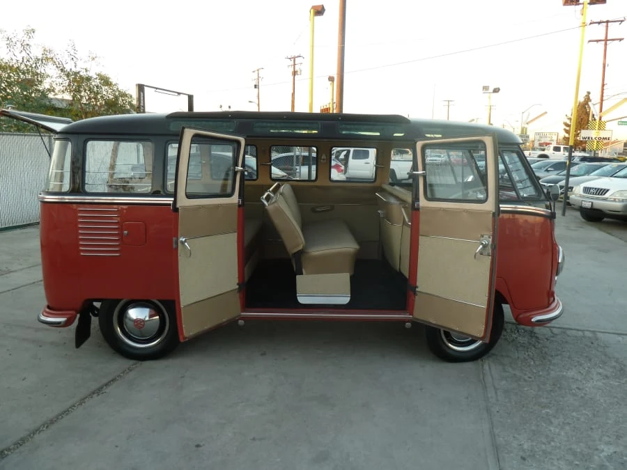 1959 Volkswagen Split-Window Bus - Image 7 of 12