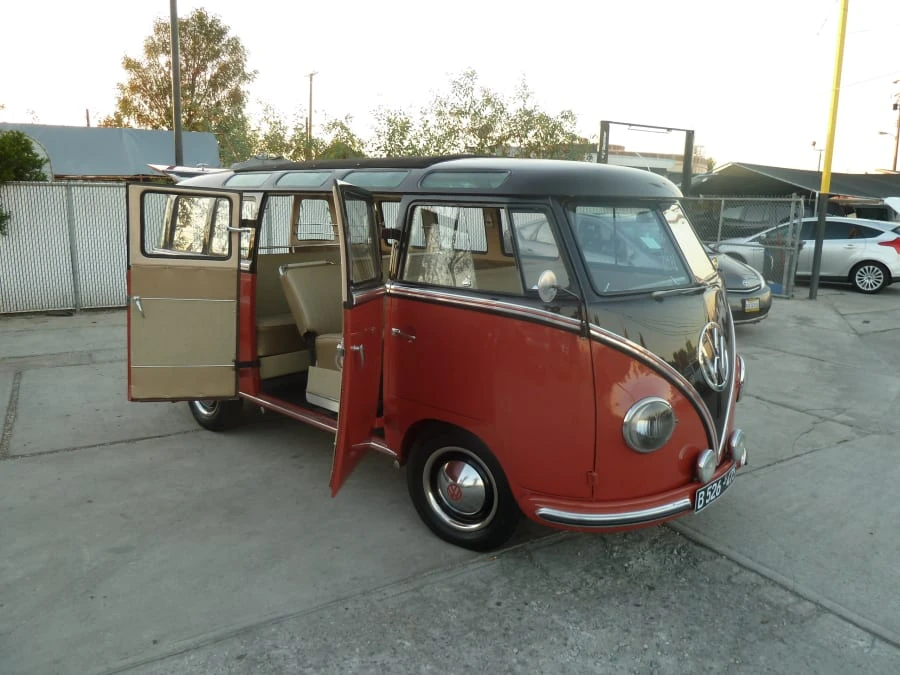 1959 Volkswagen Split-Window Bus - Image 8 of 12