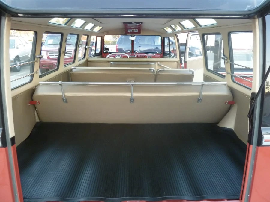 1959 Volkswagen Split-Window Bus - Image 10 of 12