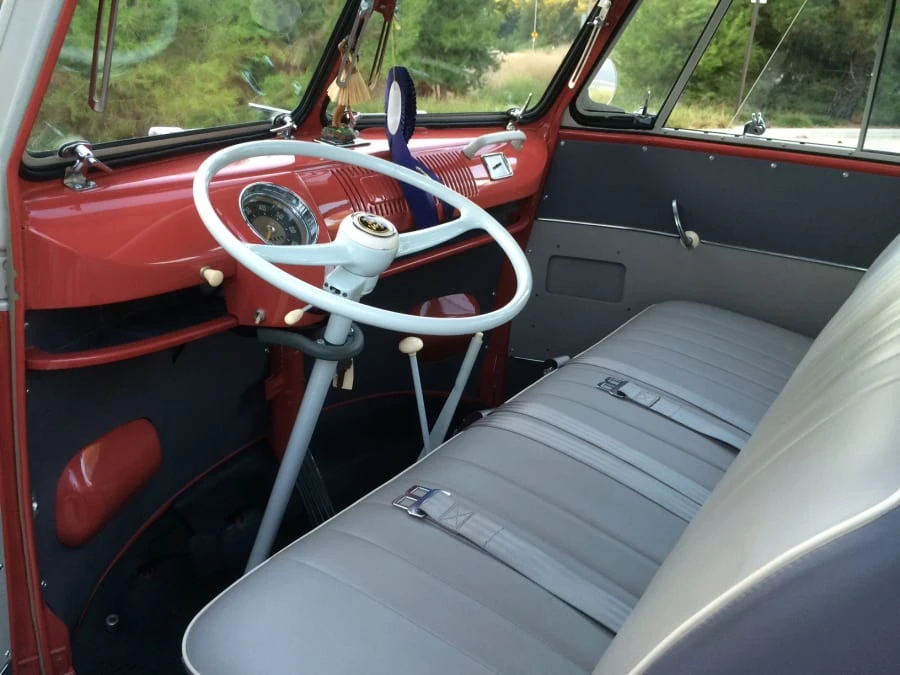 1959 Volkswagen Split-Window Bus - Image 4 of 6