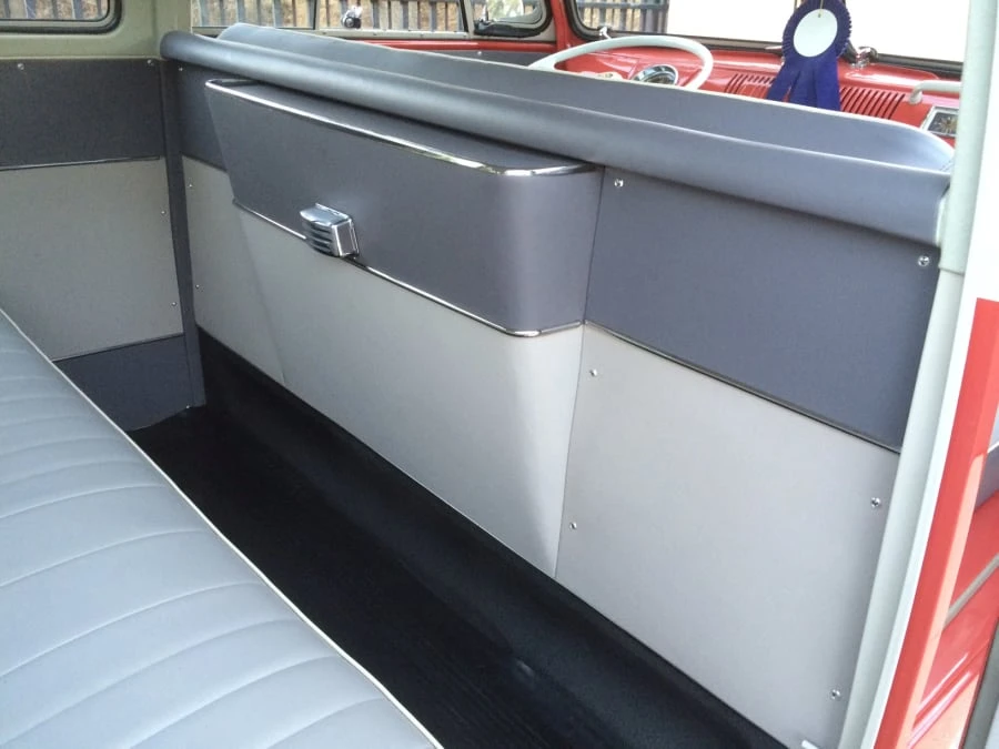 1959 Volkswagen Split-Window Bus - Image 5 of 6