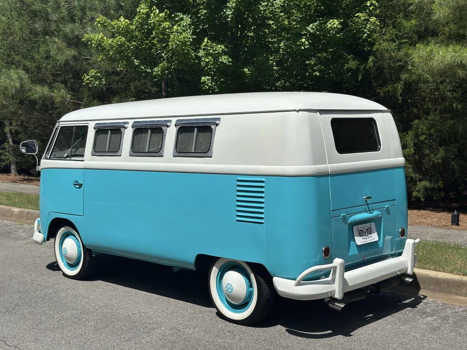 1959 Volkswagen Split-Window Bus - Image 8 of 29