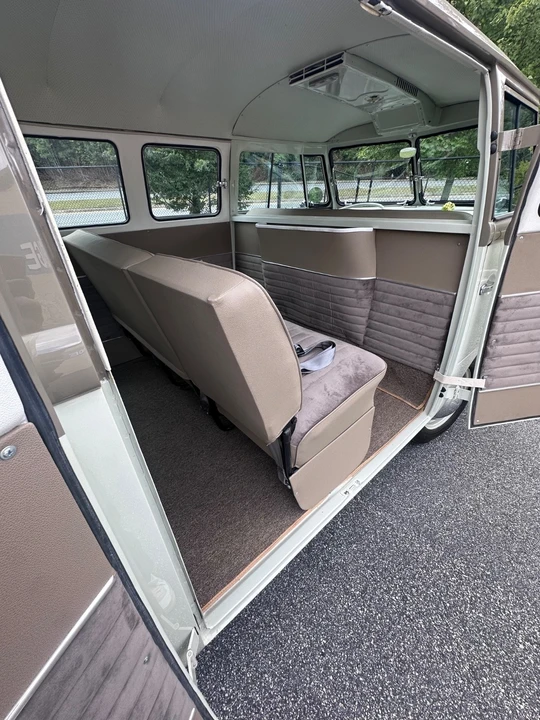1959 Volkswagen Split-Window Bus - Image 11 of 16