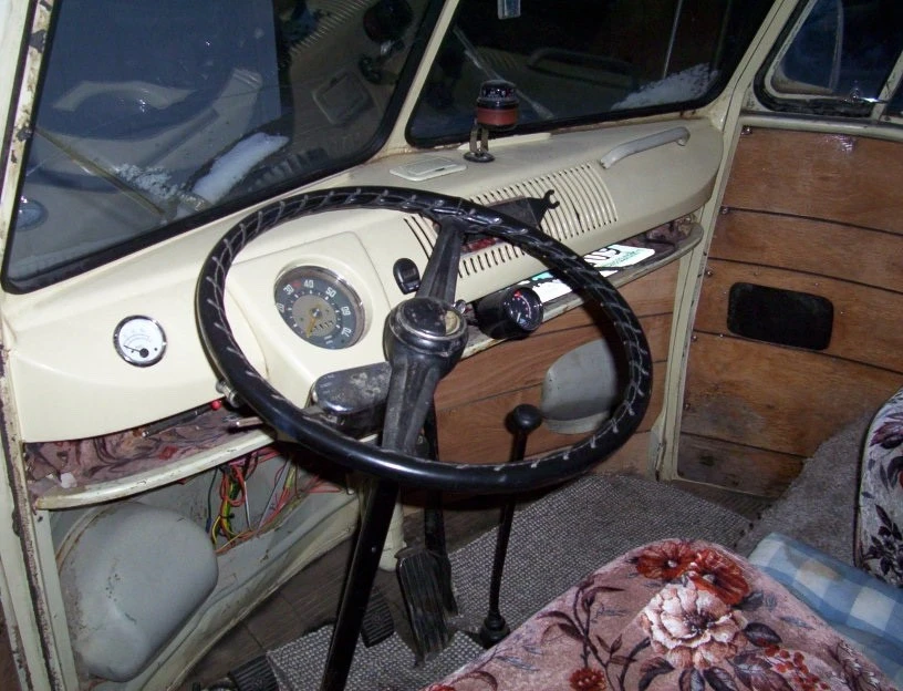 1959 Volkswagen Split-Window Bus - Image 12 of 21
