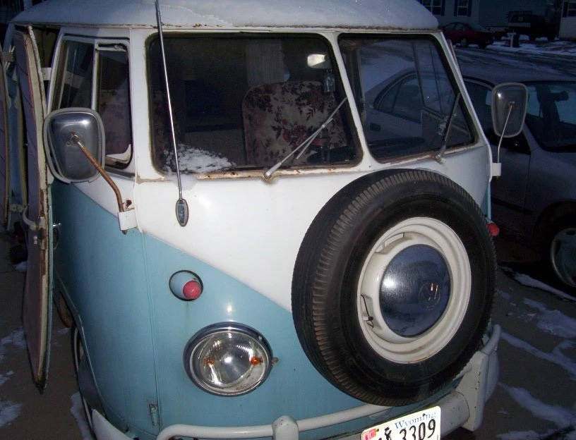 1959 Volkswagen Split-Window Bus - Image 10 of 21