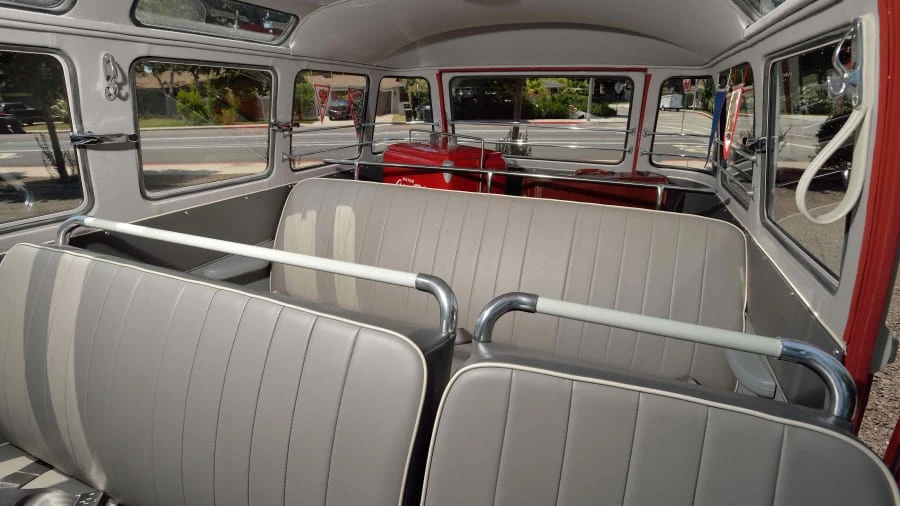 1959 Volkswagen Split-Window Bus - Image 10 of 12