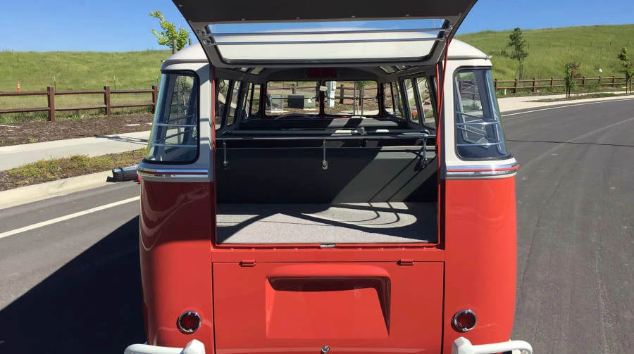 1959 Volkswagen Split-Window Bus - Image 3 of 9