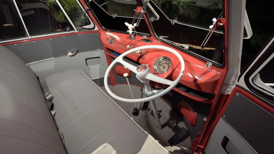 1959 Volkswagen Split-Window Bus - Image 5 of 12