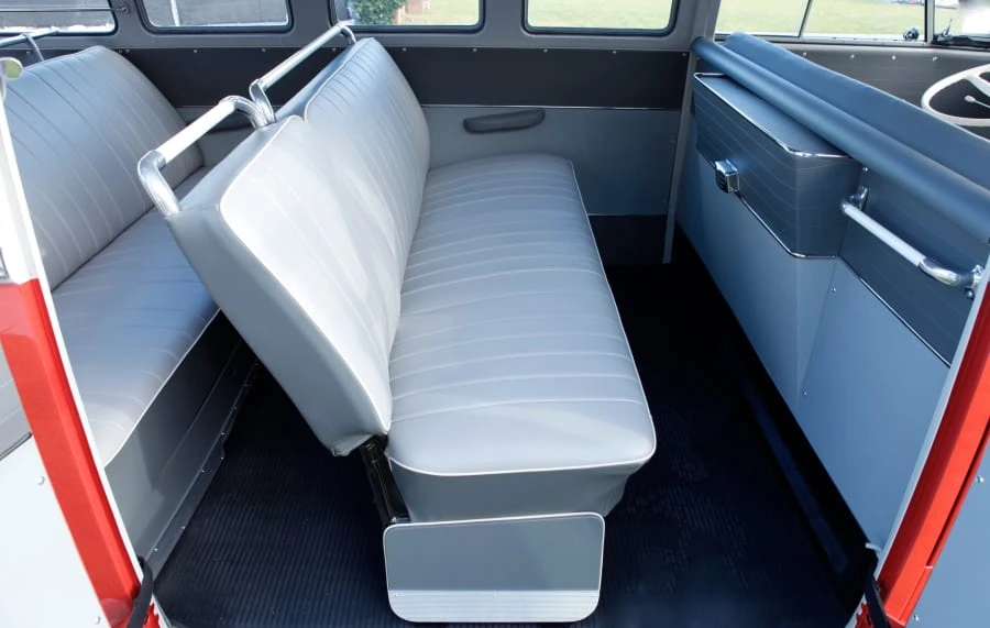 1959 Volkswagen Split-Window Bus - Image 5 of 12