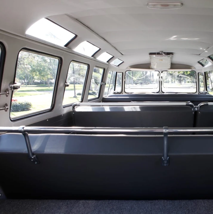 1959 Volkswagen Split-Window Bus - Image 8 of 12