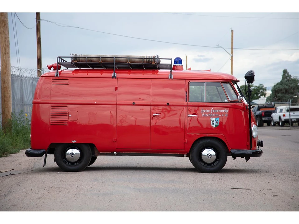 1959 Volkswagen Split-Window Bus - Image 5 of 31