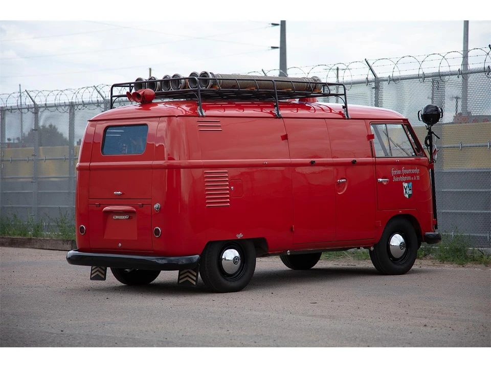 1959 Volkswagen Split-Window Bus - Image 9 of 31