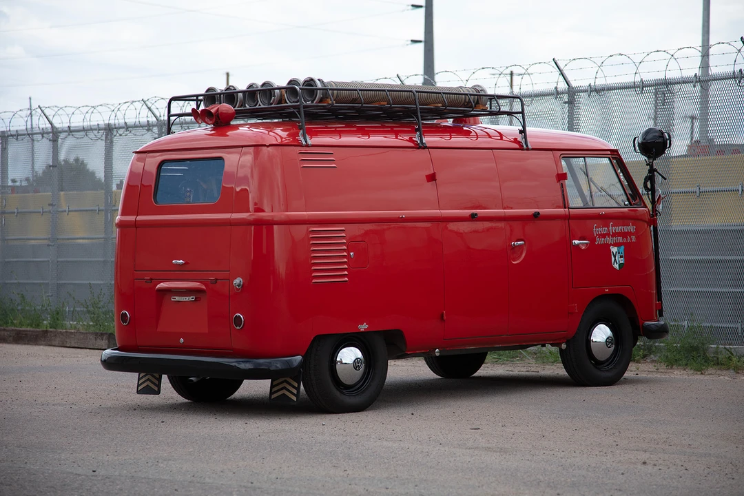 1959 Volkswagen Split-Window Bus - Image 11 of 31