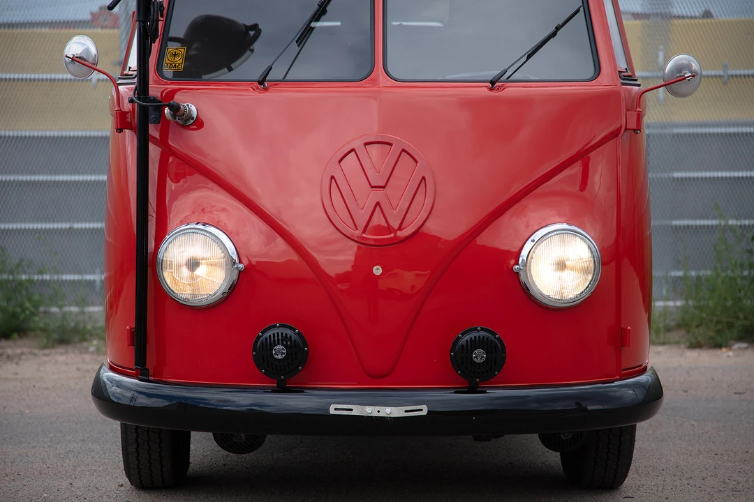 1959 Volkswagen Split-Window Bus - Image 14 of 31