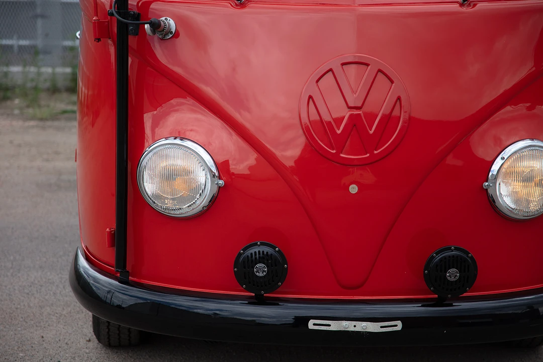 1959 Volkswagen Split-Window Bus - Image 12 of 31