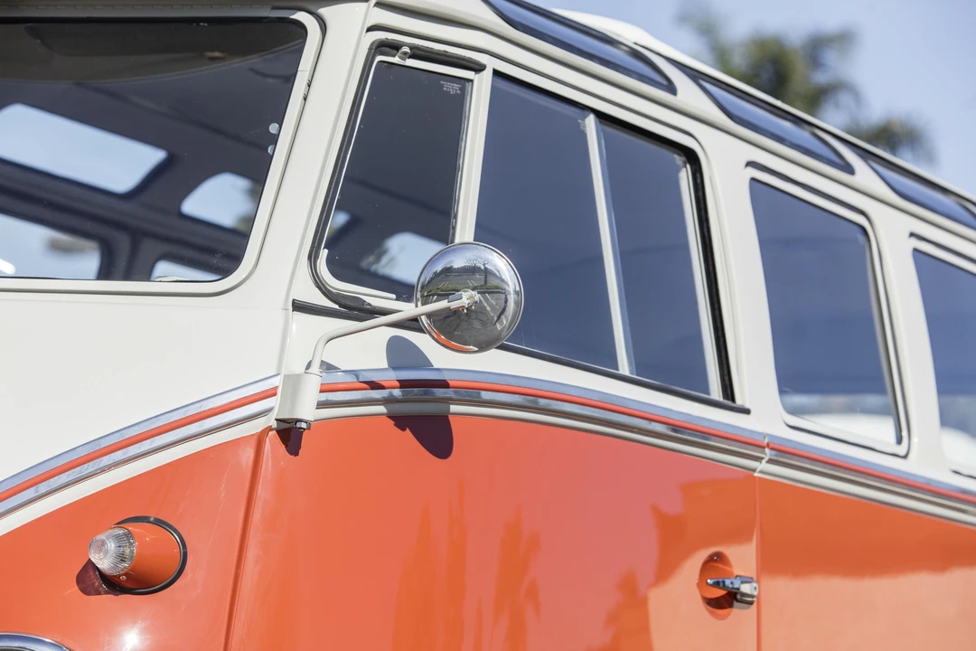 1959 Volkswagen Split-Window Bus - Image 29 of 31