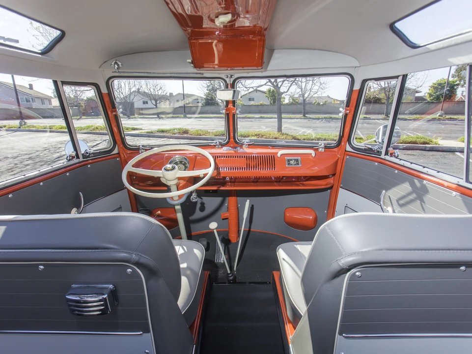 1959 Volkswagen Split-Window Bus - Image 20 of 31