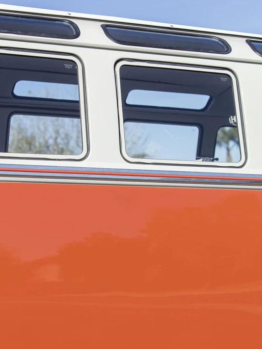1959 Volkswagen Split-Window Bus - Image 27 of 31
