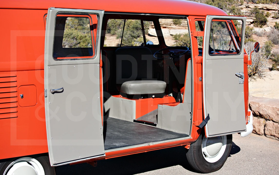 1959 Volkswagen Split-Window Bus - Image 8 of 17