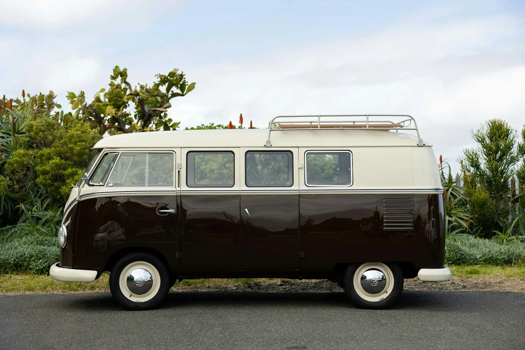 1959 Volkswagen Split-Window Bus - Image 20 of 21
