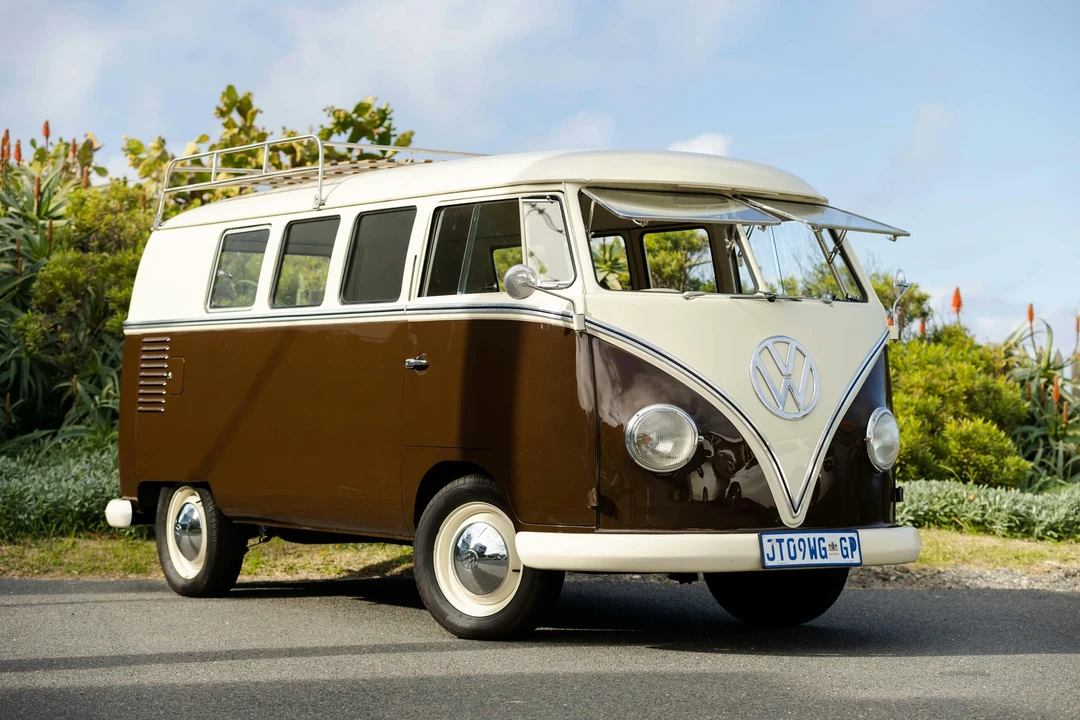 1959 Volkswagen Split-Window Bus - Image 8 of 21