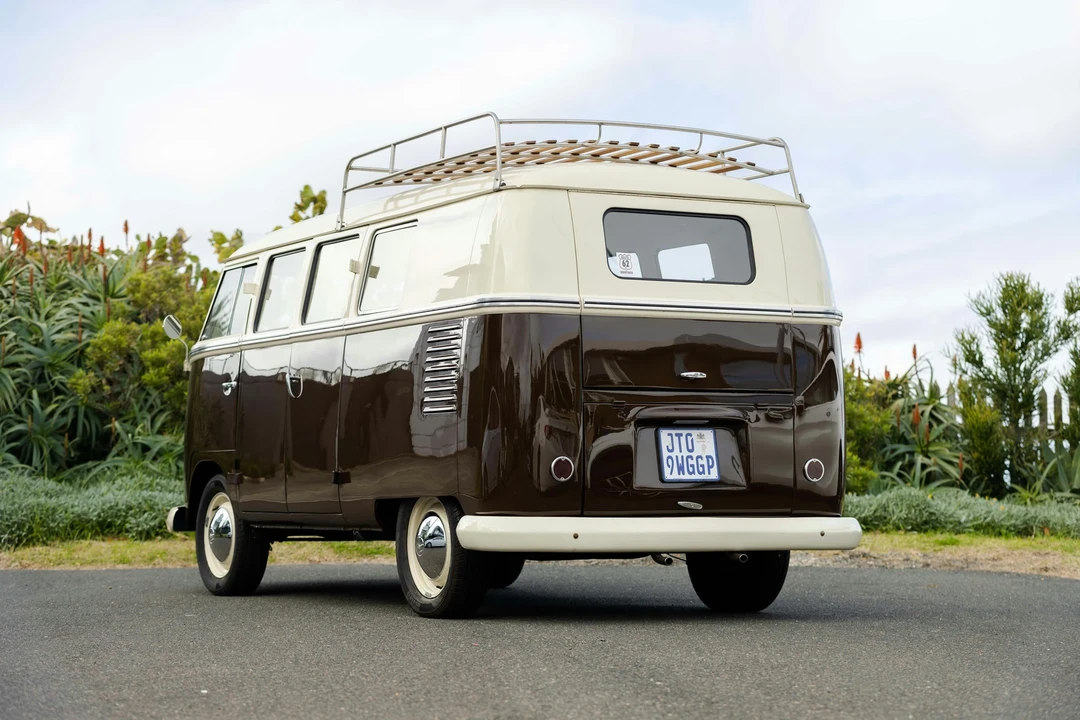 1959 Volkswagen Split-Window Bus - Image 5 of 21
