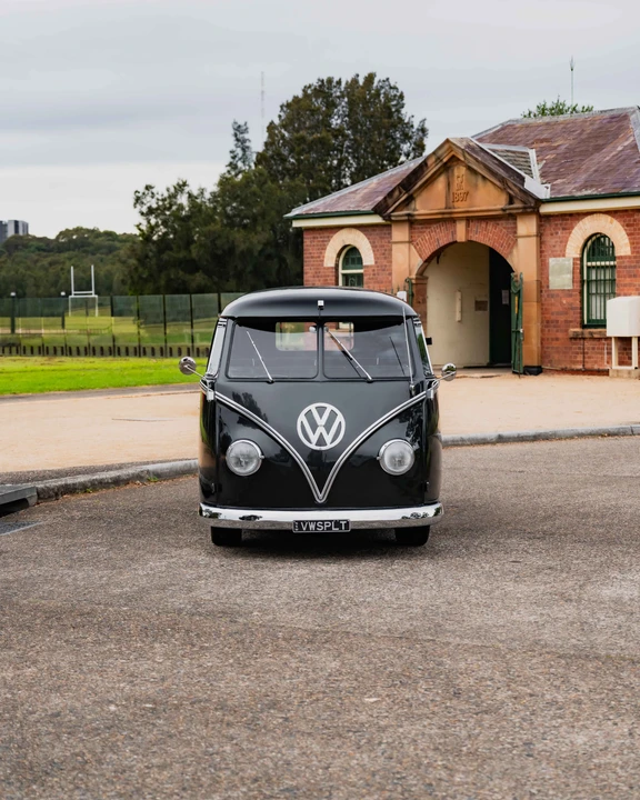 1959 Volkswagen Split-Window Bus - Image 21 of 31