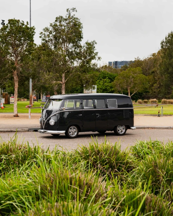 1959 Volkswagen Split-Window Bus - Image 24 of 31