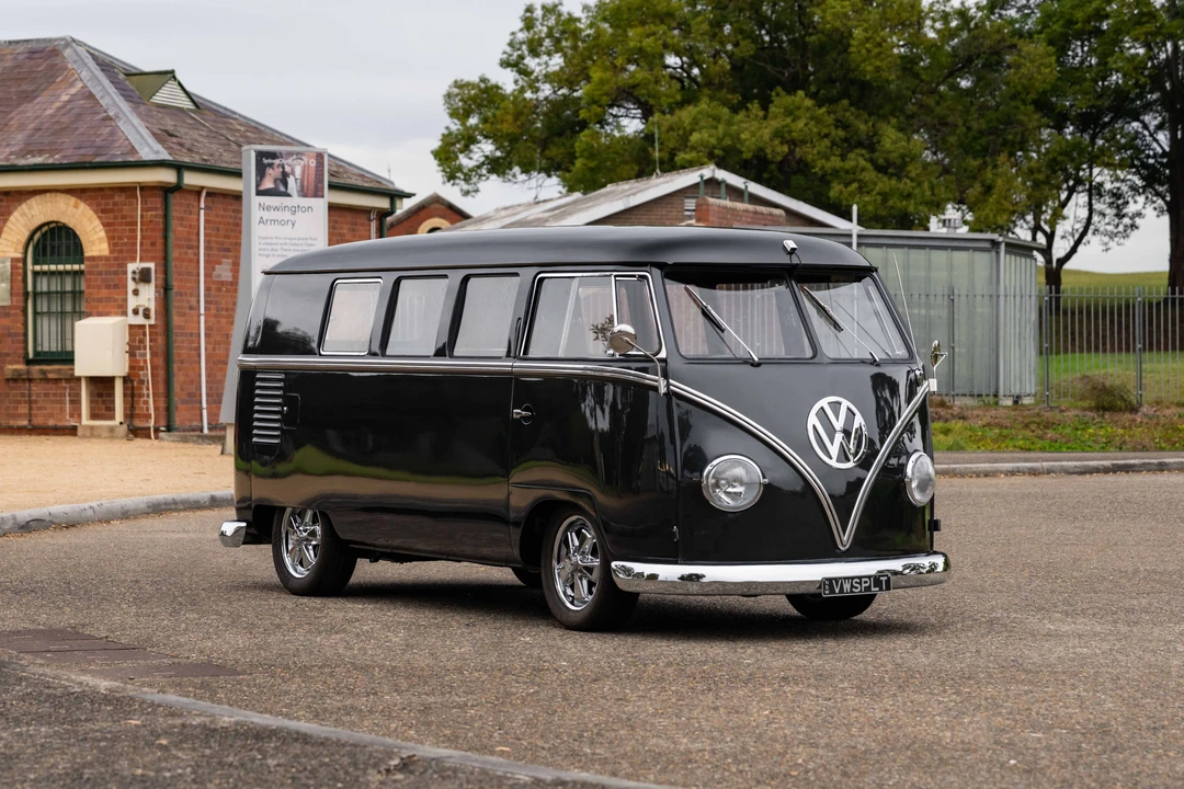 1959 Volkswagen Split-Window Bus - Image 3 of 31