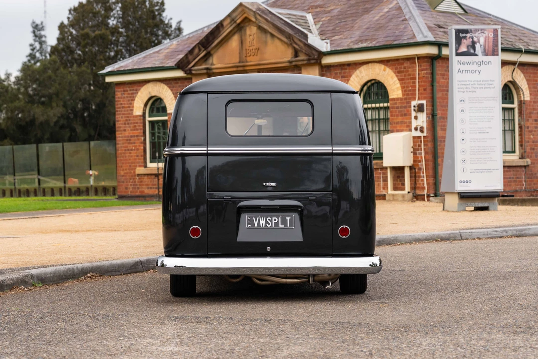 1959 Volkswagen Split-Window Bus - Image 6 of 31