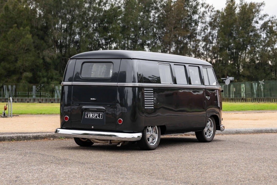 1959 Volkswagen Split-Window Bus - Image 5 of 31