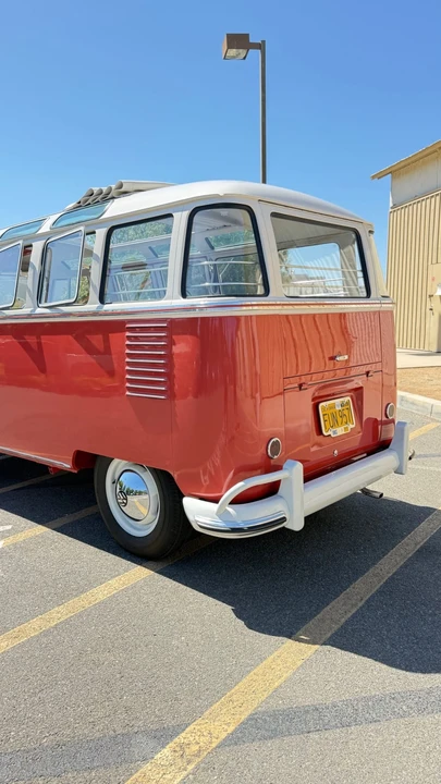 1959 Volkswagen Split-Window Bus - Image 14 of 31