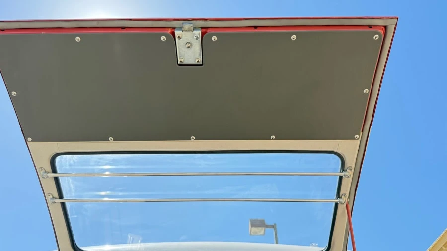 1959 Volkswagen Split-Window Bus - Image 29 of 31
