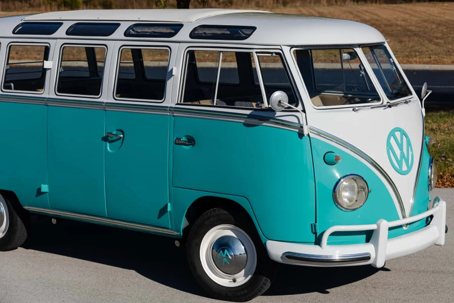 1959 Volkswagen Split-Window Bus - Image 14 of 31