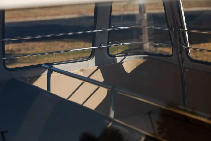 1959 Volkswagen Split-Window Bus - Image 28 of 31