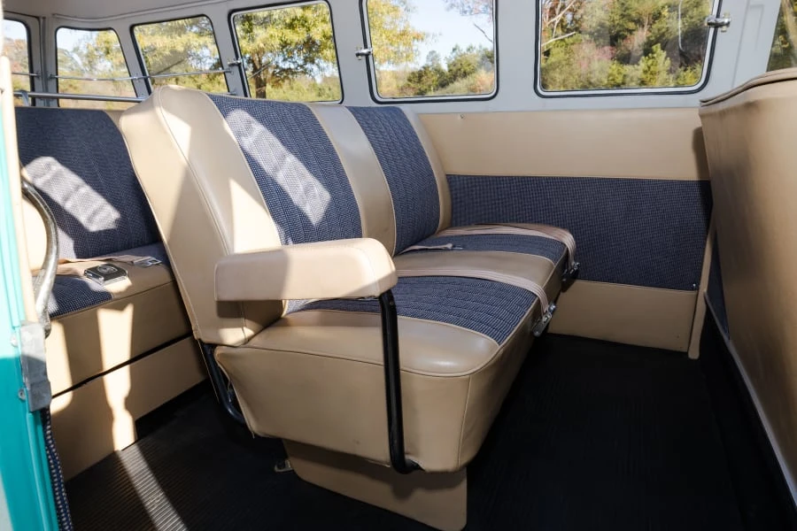 1959 Volkswagen Split-Window Bus - Image 25 of 31