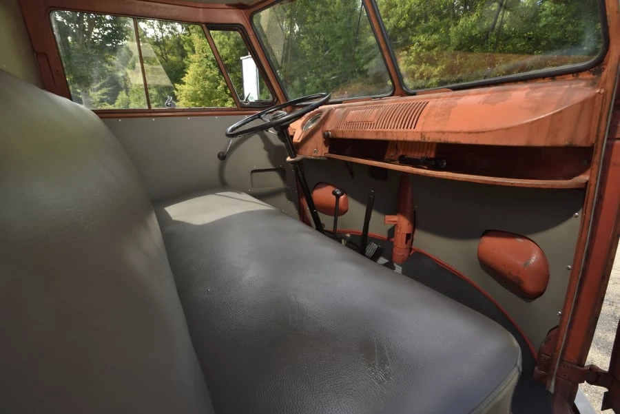 1959 Volkswagen Split-Window Bus - Image 23 of 31