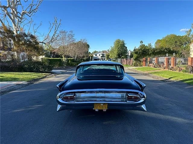 1959 Lincoln Capri - Image 14 of 17