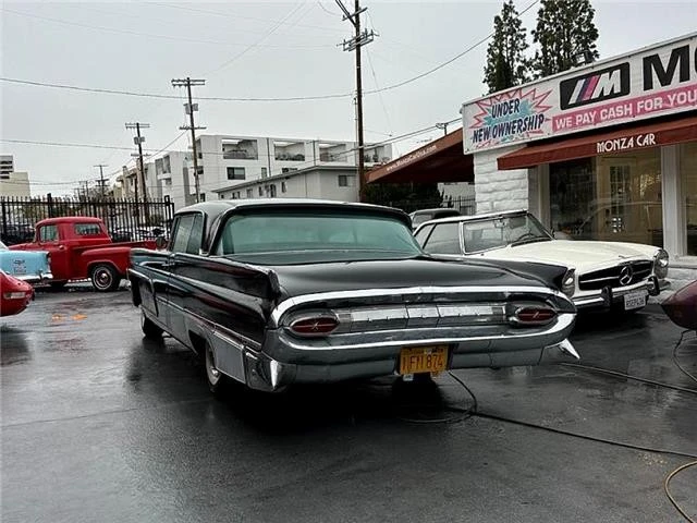 1959 Lincoln Capri - Image 12 of 17