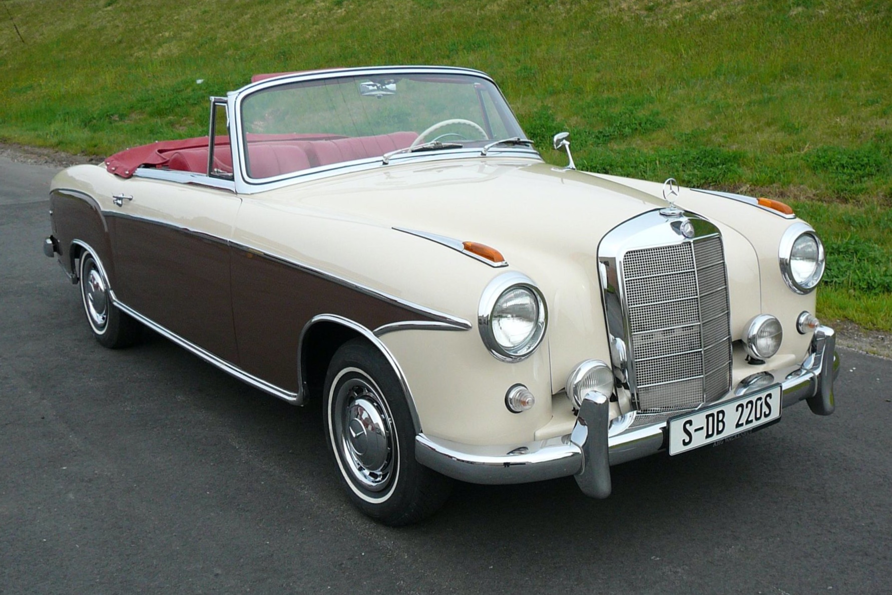 1959 Mercedes-Benz 220S Cabriolet
