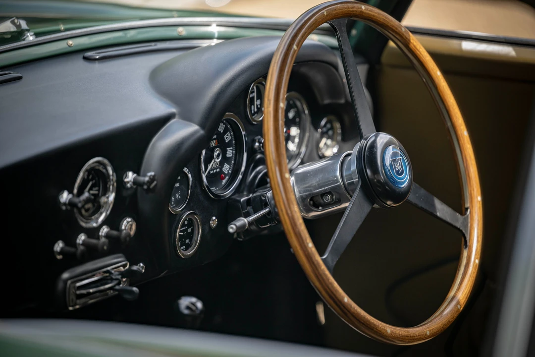 2000 Aston Martin DB4 GT Zagato - Image 28 of 30