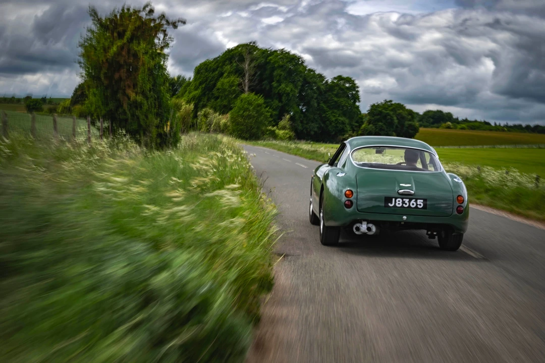 2000 Aston Martin DB4 GT Zagato - Image 14 of 30