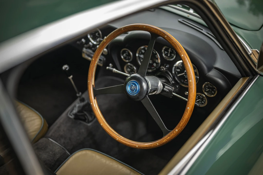 2000 Aston Martin DB4 GT Zagato - Image 27 of 30